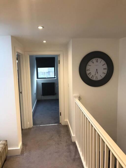 New Town House With *Free Allocated Parking* Apartment Brighton Ngoại thất bức ảnh