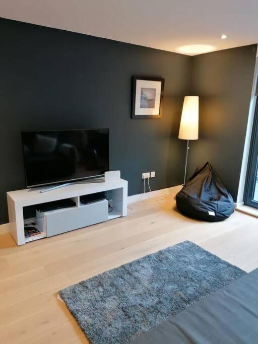 New Town House With *Free Allocated Parking* Apartment Brighton Ngoại thất bức ảnh